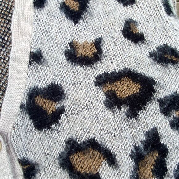 NWT art class Leopard Cheetah Cardigan XL 14/16 - Picture 6 of 6